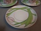 MARGUERITE WALFRISON. 3 Tekoppar med fat, "Näckros", IKEA, 1980-talet.
