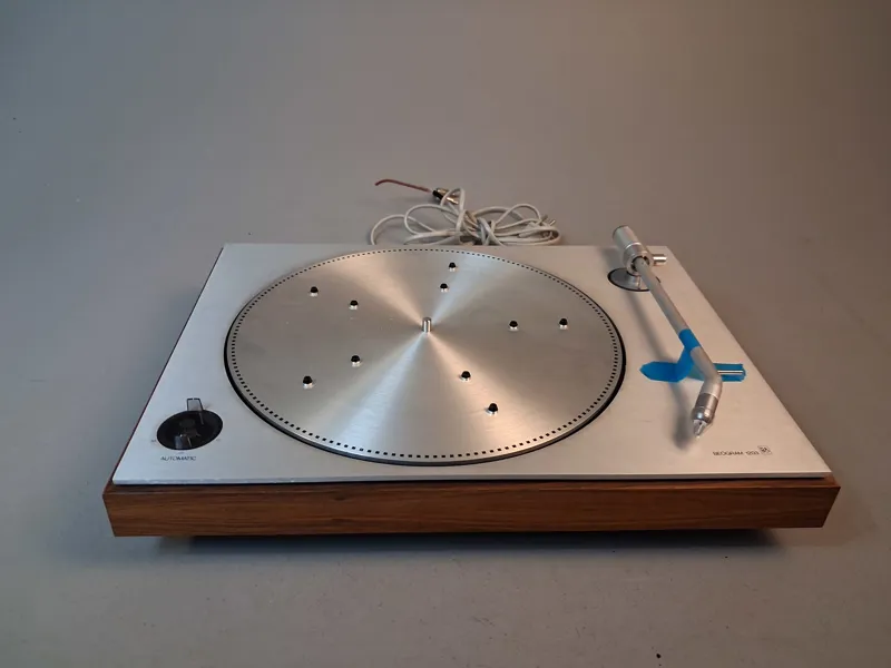 Skivspelare Beogram 1203 Bang & Olufsen.