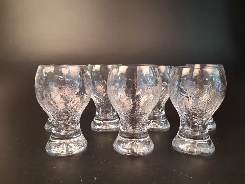 GÖRAN WÄRFF. 7 Ölglas, "Party", Kosta Boda.