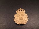 3 Svenska polis emblem i gulmetall 1900-talet. Sporrong & co stockholm.