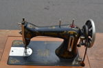 Trampsymaskin. Husqvarna, tidigt 1900-tal.
