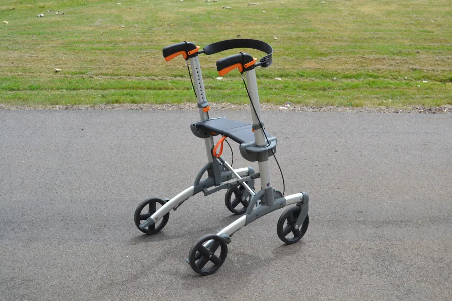 Rollator. Volaris S7, hopfällbar.
