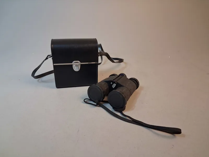 Kikare. Wide Angle Zenith Trilux.
