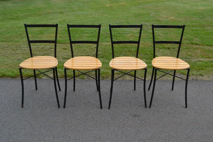 4 Caféstolar. Skandiform, metall & trä, 1900-talet.