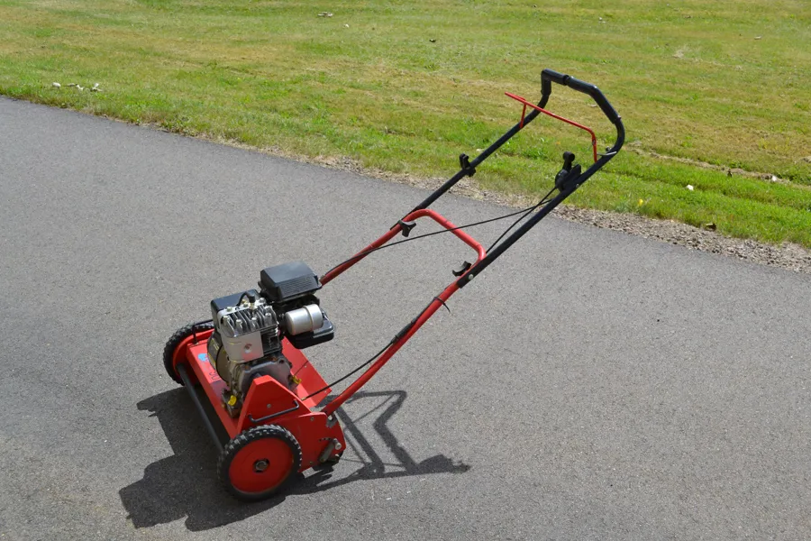 Gräsklippare. Ginge, 46 Park Komfort.
