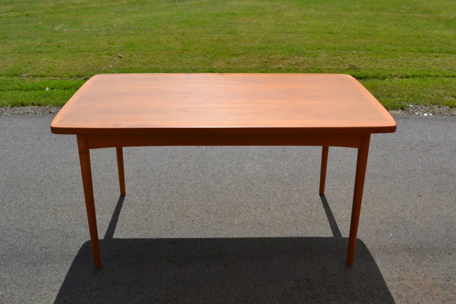 Matbord. Teak, 1950/60-talet.
