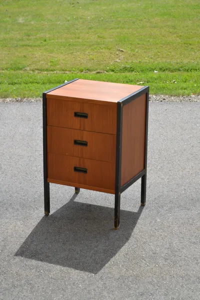 BERTIL FRIDHAGEN. Byrå, Teak, Bodafors, 1950/60-talet.