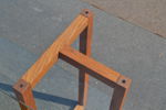 Avlastningsbord. "Brutus", glas/ek, Engelsson, tidigt 2000-tal.