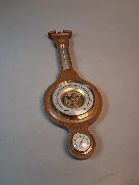 Barometer. West Germany.