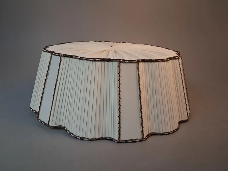 Lampskärm.