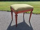 Pall/Taburett. Gustaviansk stil, 1900-talet.