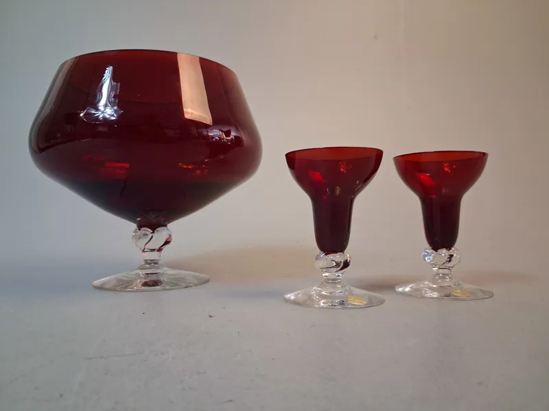 3 Delar. Elme/Reijmyre. Skål & 2 Ljusstakar.