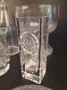 Diverse glas föremål. Cylinder, vas, ostbricka m.m.
