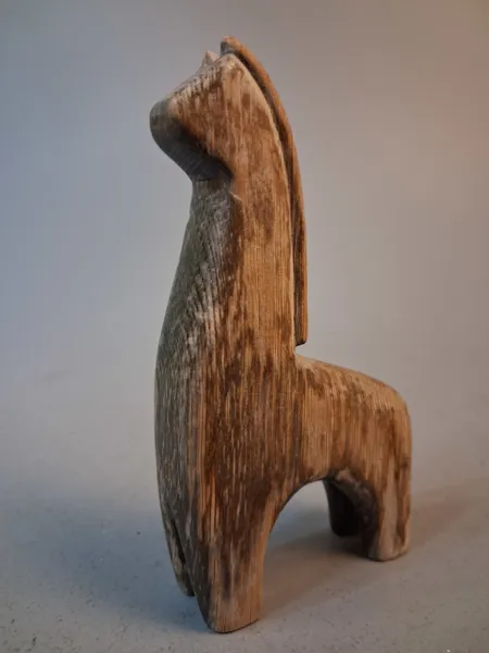 Träskulptur, häst.