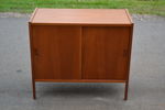 Skåp. Teak, 1950/60-talet.