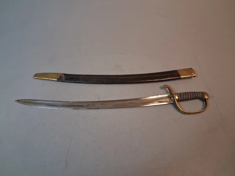 SABEL. 1800-talet, med balja.
