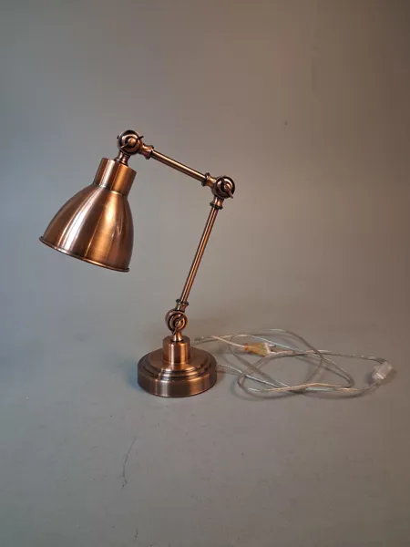 Bordslampa. Ventura Design.