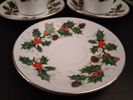 Kaffekoppar, fat, sockerskål & assietter. "Noel" Royal Grafton.
