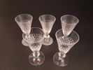 VICKE LINDSTRAND. 5 Snapsglas. "Diamant", Kosta.