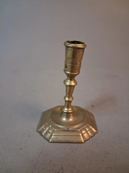 Ljusstake. Barock, 1700-talet.