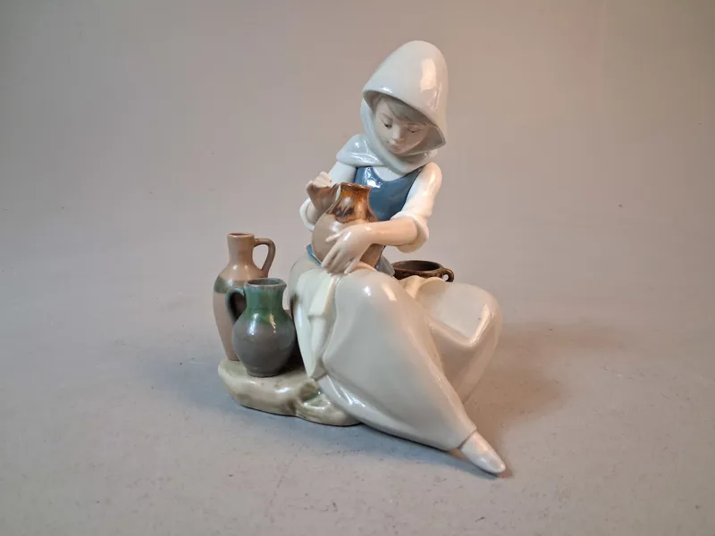 Figurin. Lladro. "Daisa 1978".