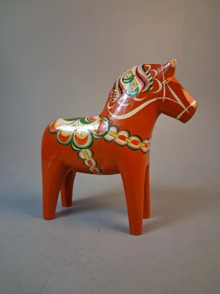 Större Dalahäst.