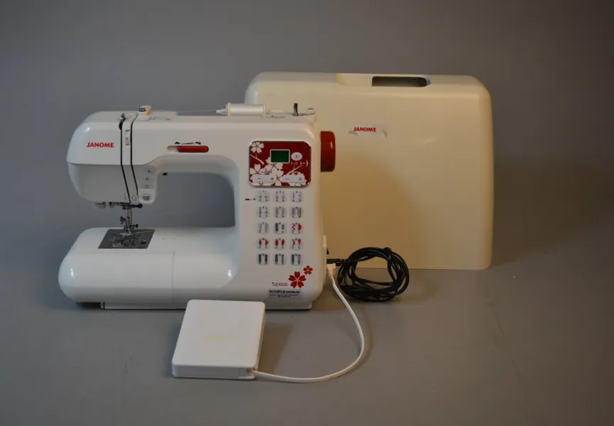 Symaskin. Janome, DC4030