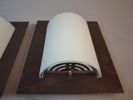 2 Vägglampor. Metall & glas. Inga kontakter & 1 fönsterlampa. Lamp teamet.