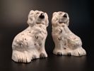 2 Hemvändar hundar, spishundar, Beswick England.
