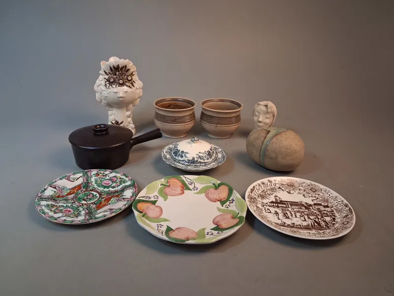 Diverse porslin & keramik. Bl.a Gustavsberg, Rosa Ljung, Steninge m.m.