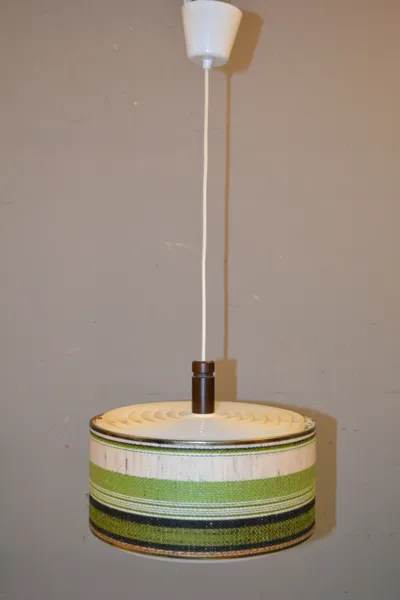 Taklampa. Textil & plast. 1960-talet.
