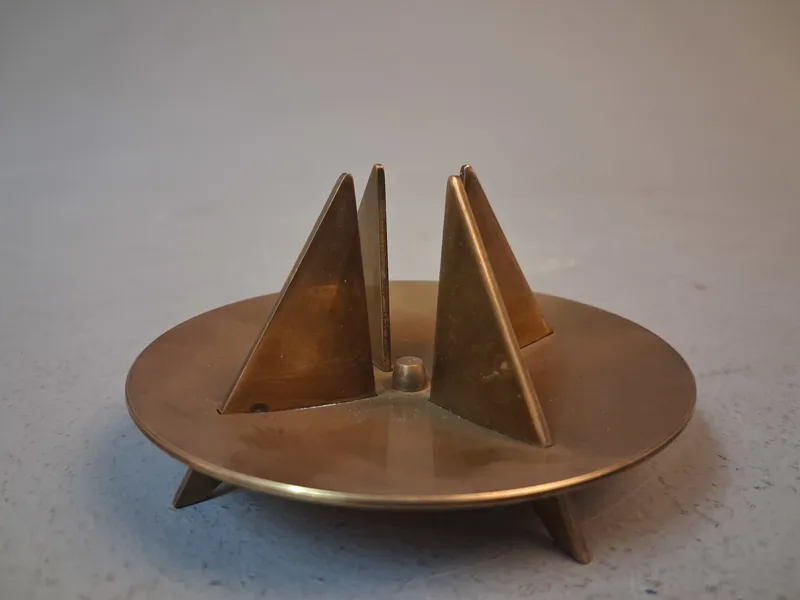 PIERRE FORSELL. Ljusstake, nr 20, Skultuna.