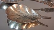 2 Skedar & 1 söndrig sked. Silver, 55gram.