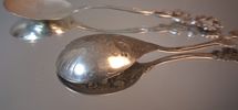 2 Skedar & 1 söndrig sked. Silver, 55gram.