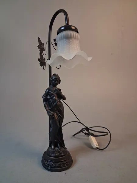 Bordslampa.