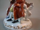 Figurin, Porslin. 1700-tals par med luta, Terraimport.