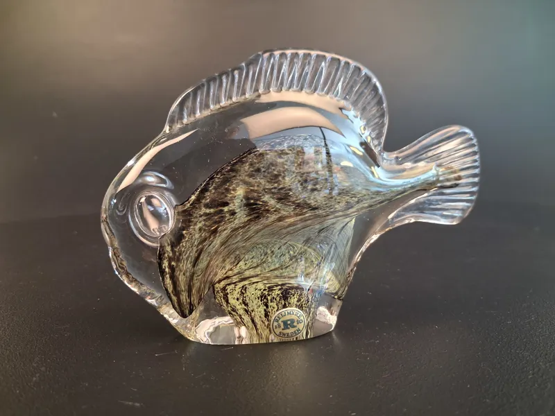 Glas skulptur, fisk, Reijmyre,