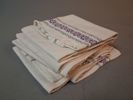 Diverse textil. Mestadels dukar.