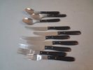 Diverse bestickdelar, nysilver & rostfritt.