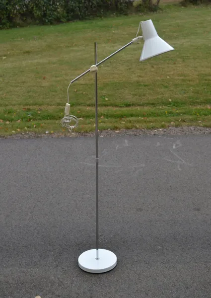 Golvlampa. IKEA.