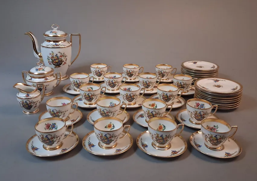 Kaffeservis, Tyskland/Tjeckoslovakien, 39 delar, B&N Dekoreret i Danmark.