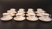 12 Moccakoppar med fat. New Chelsea Fine Bone China, made in England.