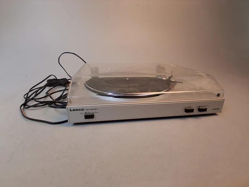 Skivspelare. Lenco L. 3866USB.