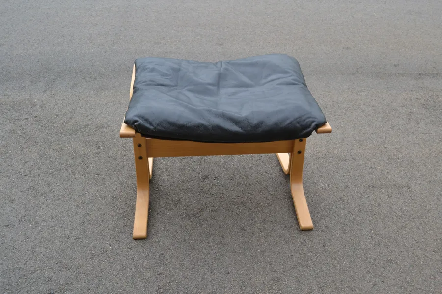 INGMAR RELLING. Fotpall, "Siesta", Westnofa, Norge, 1970-talet.