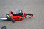 Batteridriven häcksax. Meec Tools.
