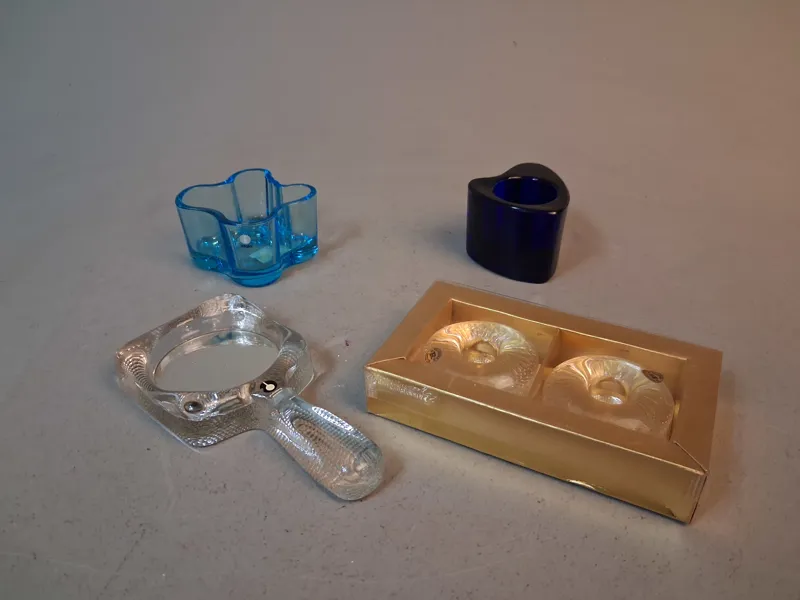 Handspegel Pukeberg, skål/ljuslykta Iittala Alvar Aalto. Ljuslykta Boda Nova & Ljuslyktor Reijmyre.