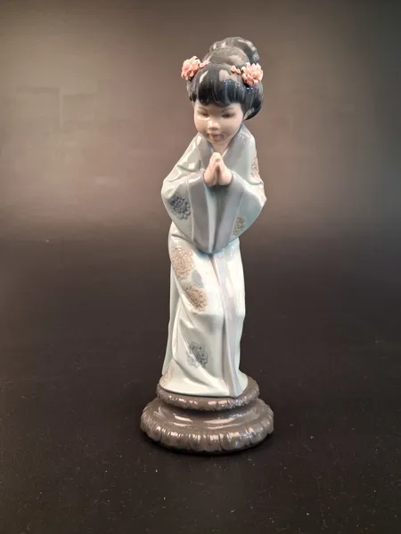 Figurin Lladro. Skadad.
