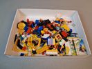 Diverse Lego, tomlåda technic 8020 & beskrivningar.