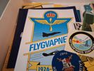 Diverse klistermärken. Bl.a Flygvapnet.