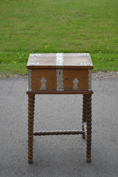 Schatull. Barockstil, 1900-talets första del.